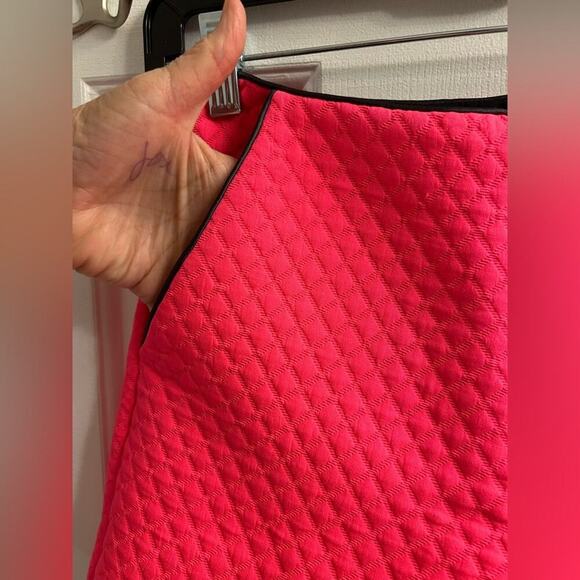 Final! TOPSHOP Hot Pink Zipper Shorts Sz 4 - Picture 3 of 7